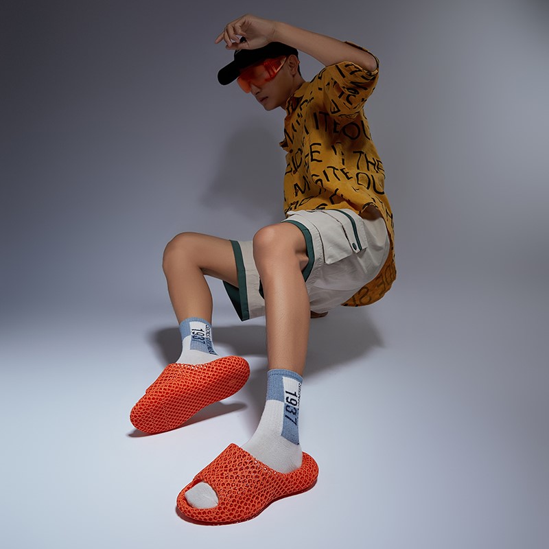 3D Printing Outsole - Drukowane w 3D sneakersy z oddychającą